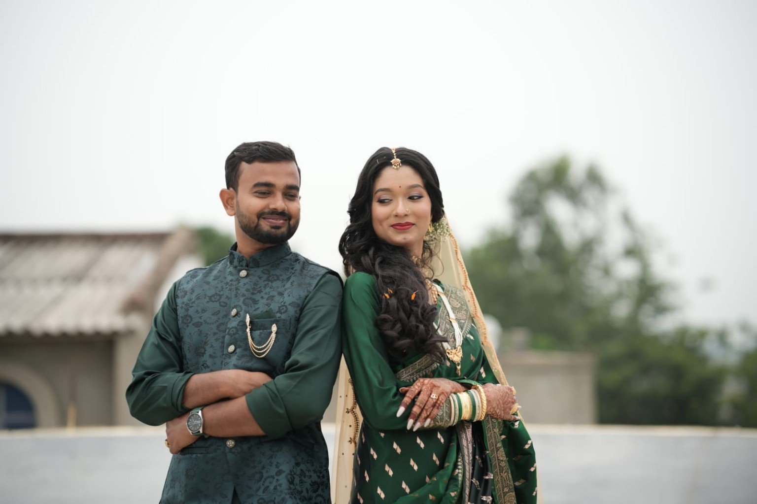 সহেল ও আসিয়ার সবুজ পোশাকে সুন্দর ছবি
